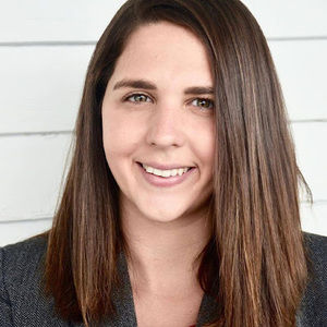 Meet your Posher, Lola